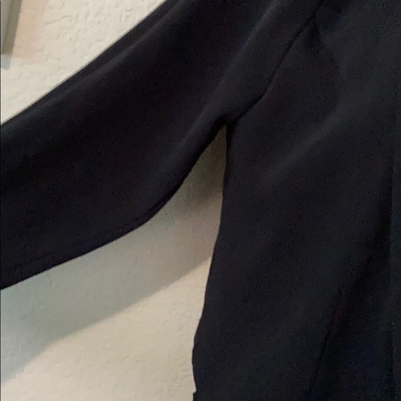 🛑REDUCED🛑Black blazer size large - Picture 3 of 5